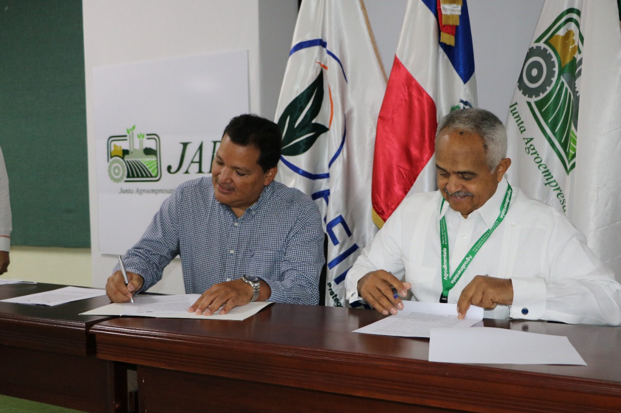 JAD y ACODEA acuerdan trabajar juntos por las organizaciones de productores dominicanos